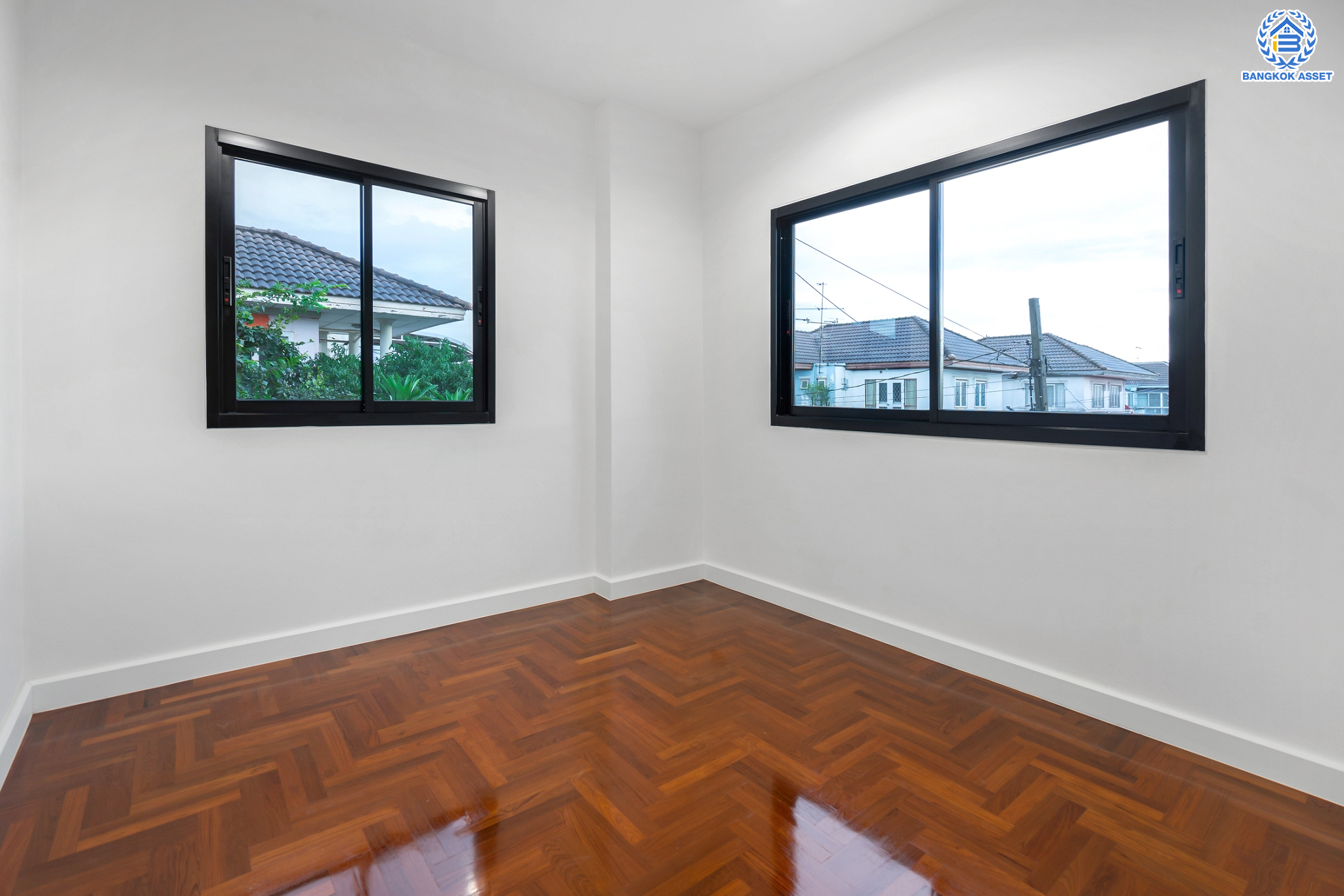 บ้านมือสองตกแต่งใหม่ ม.คุณาลัย บางใหญ่-เซ็นทรัลเวสต์เกต หลังมุม พร้อมทุกการเข้าอยู่ บนเนื้อที่ 54.7 ตร.ว. ฟังก์ชัน 4 ห้องนอน 2 ห้องน้ำ พื้นที่บริเวณหน้าบ้านกว้างขวาง จอดรถได้ถึง 4 คัน บนทำเลเดินทางสะดวก เชื่อมต่อ ถ.กาญจนาภิเษก ใกล้เซ็นทรัลเวสต์เกต และรถไฟฟ้าสายสีม่วง "สถานีคลองบางไผ่"...